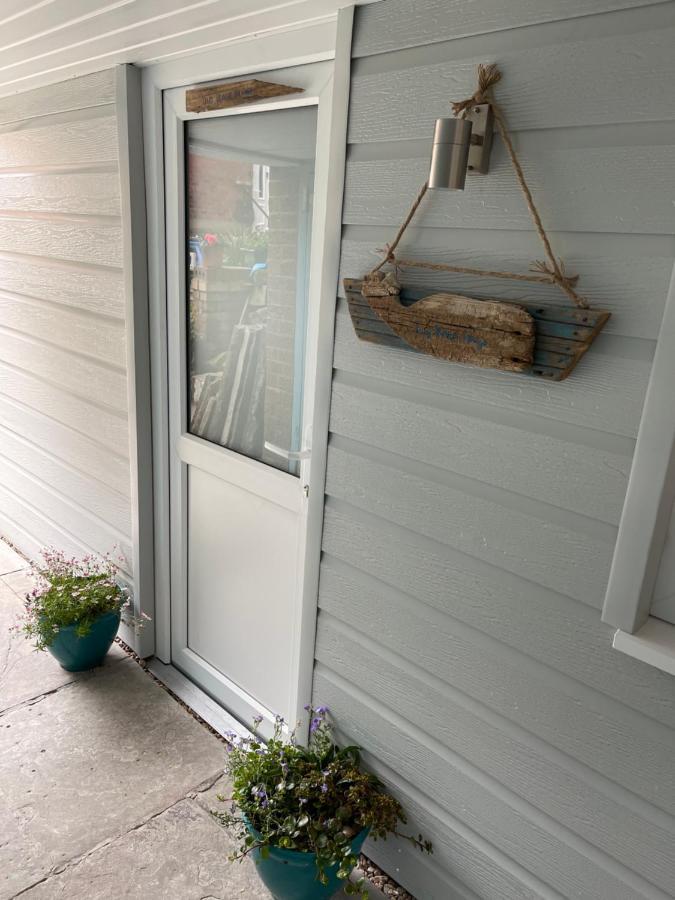 Ferienwohnung Tiny Beach House Lytham St Annes Exterior foto