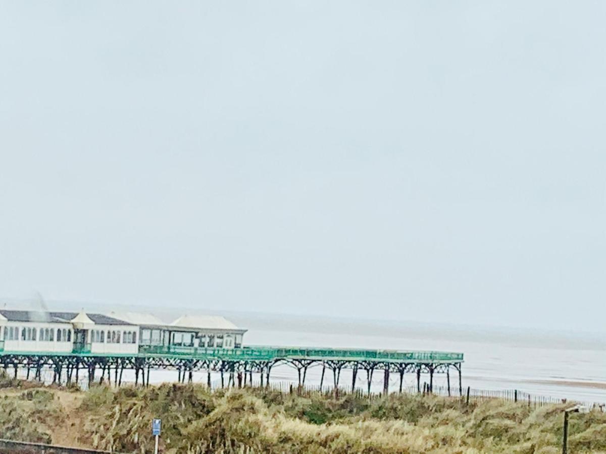 Ferienwohnung Tiny Beach House Lytham St Annes Exterior foto